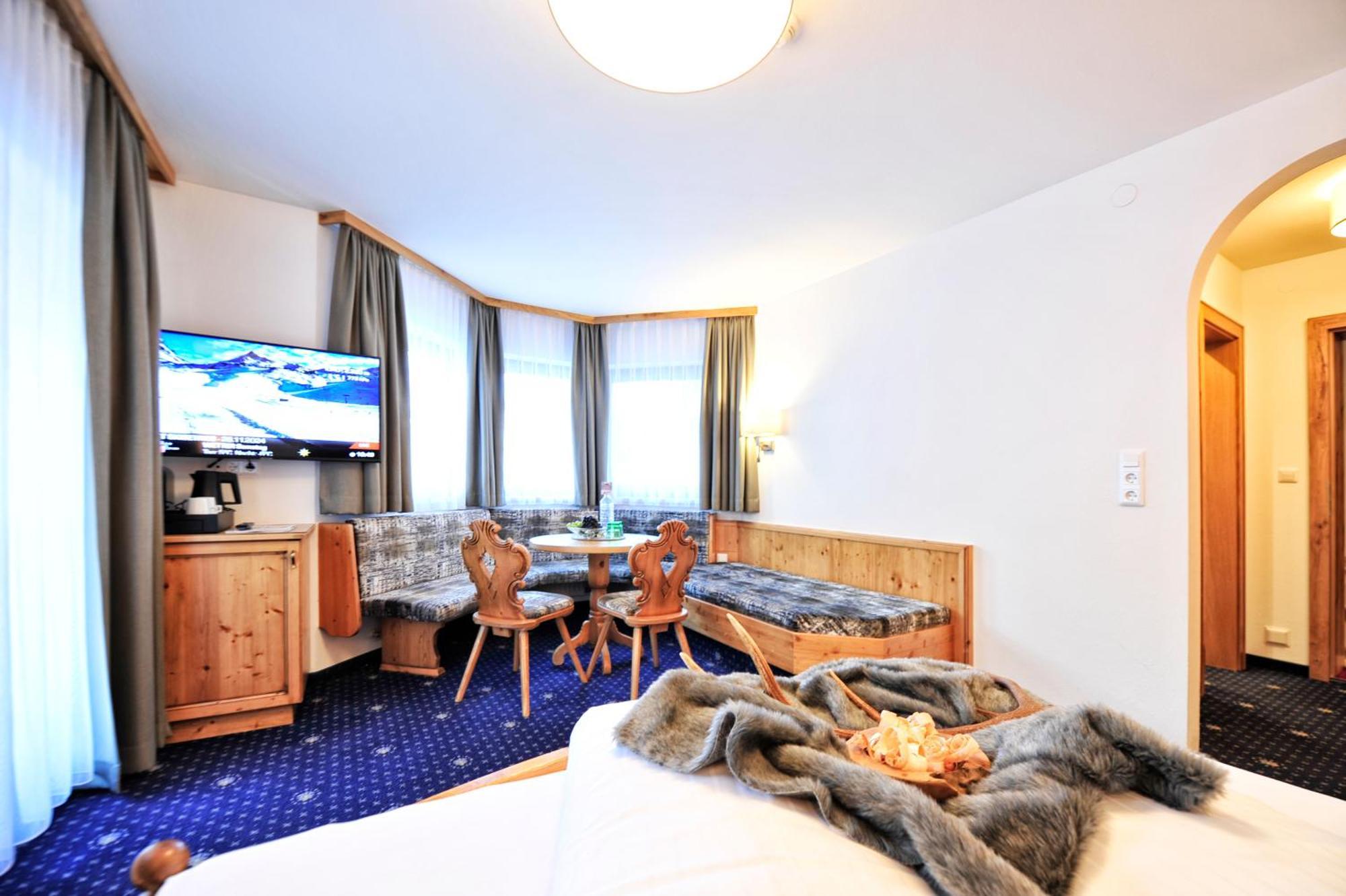 Hotel Garni Bellevue Ischgl Exterior foto