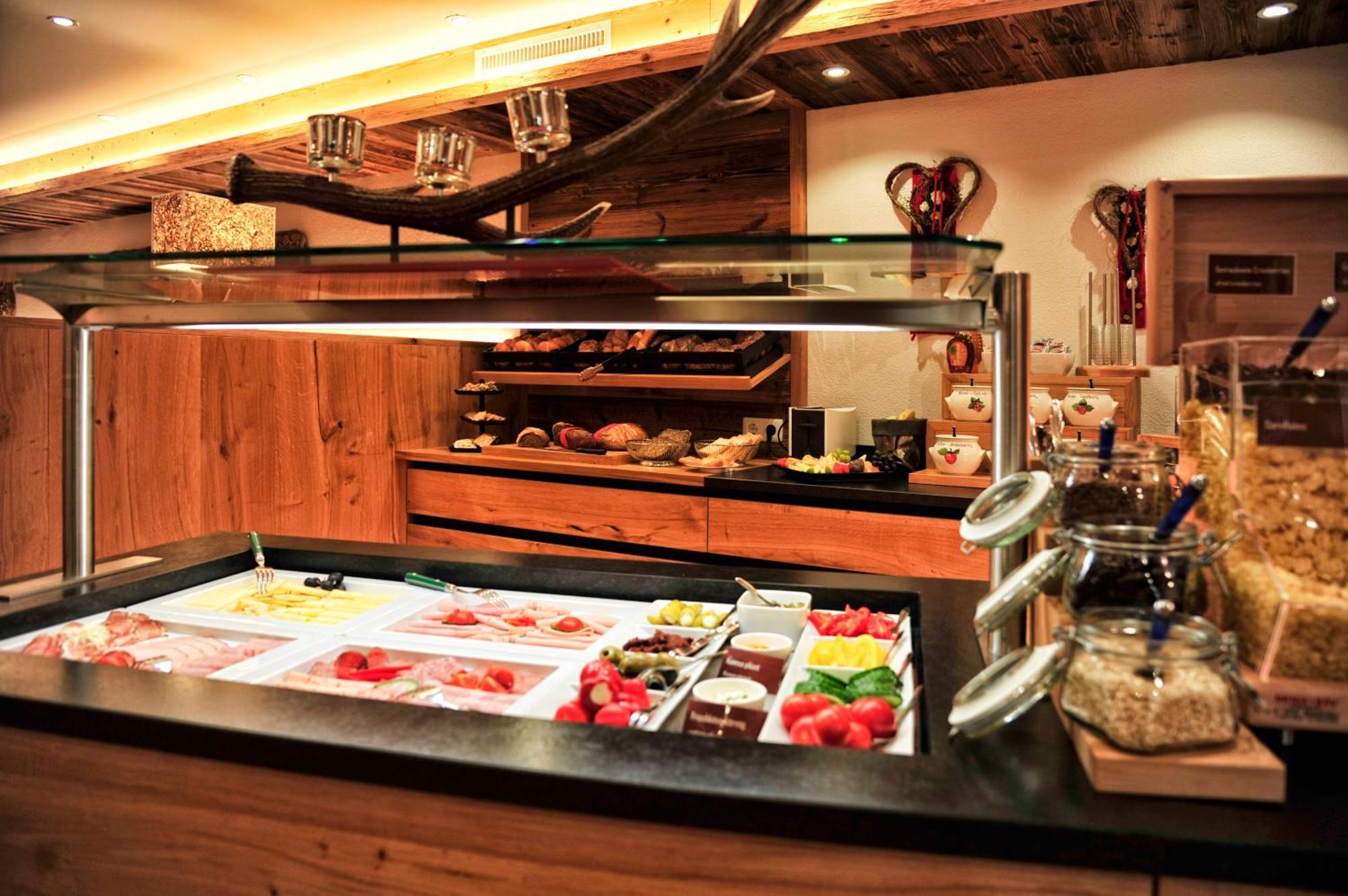 Hotel Garni Bellevue Ischgl Exterior foto